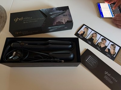 GHD Original Professional Styler Hair Straighteners Black Wired - Neu