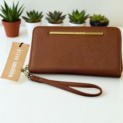 Steve Madden Bzippy Cognac Brown Zip Around Wallet with Wristlet