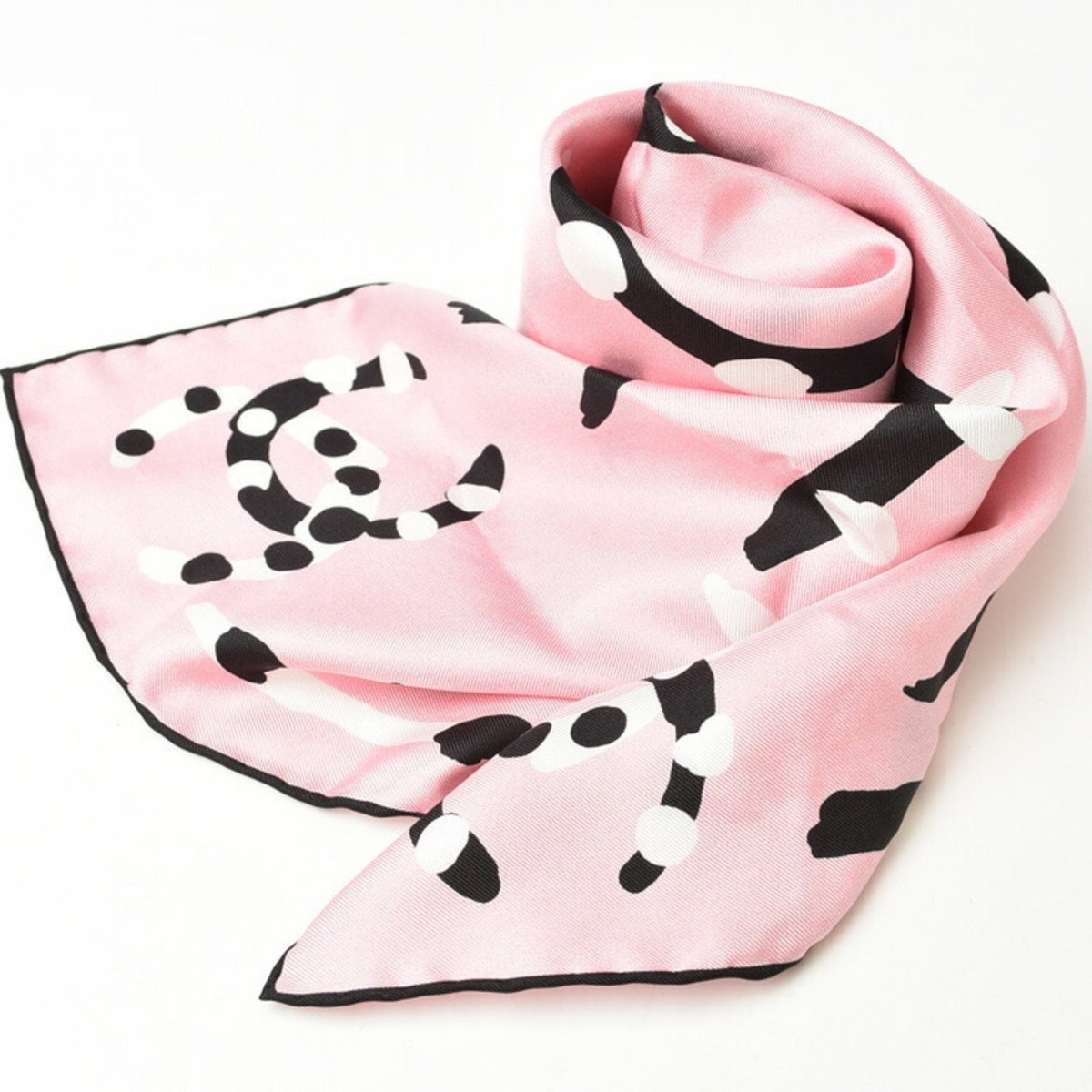 シャネル、スカ−フ Chanel scarf handkerchief CHANEL Coco mark pink black white