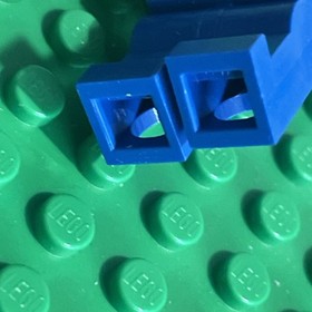 New Authentic Benny Minifigure - Lego Movie Blue Space Man Minifig 70810 DAMAGED