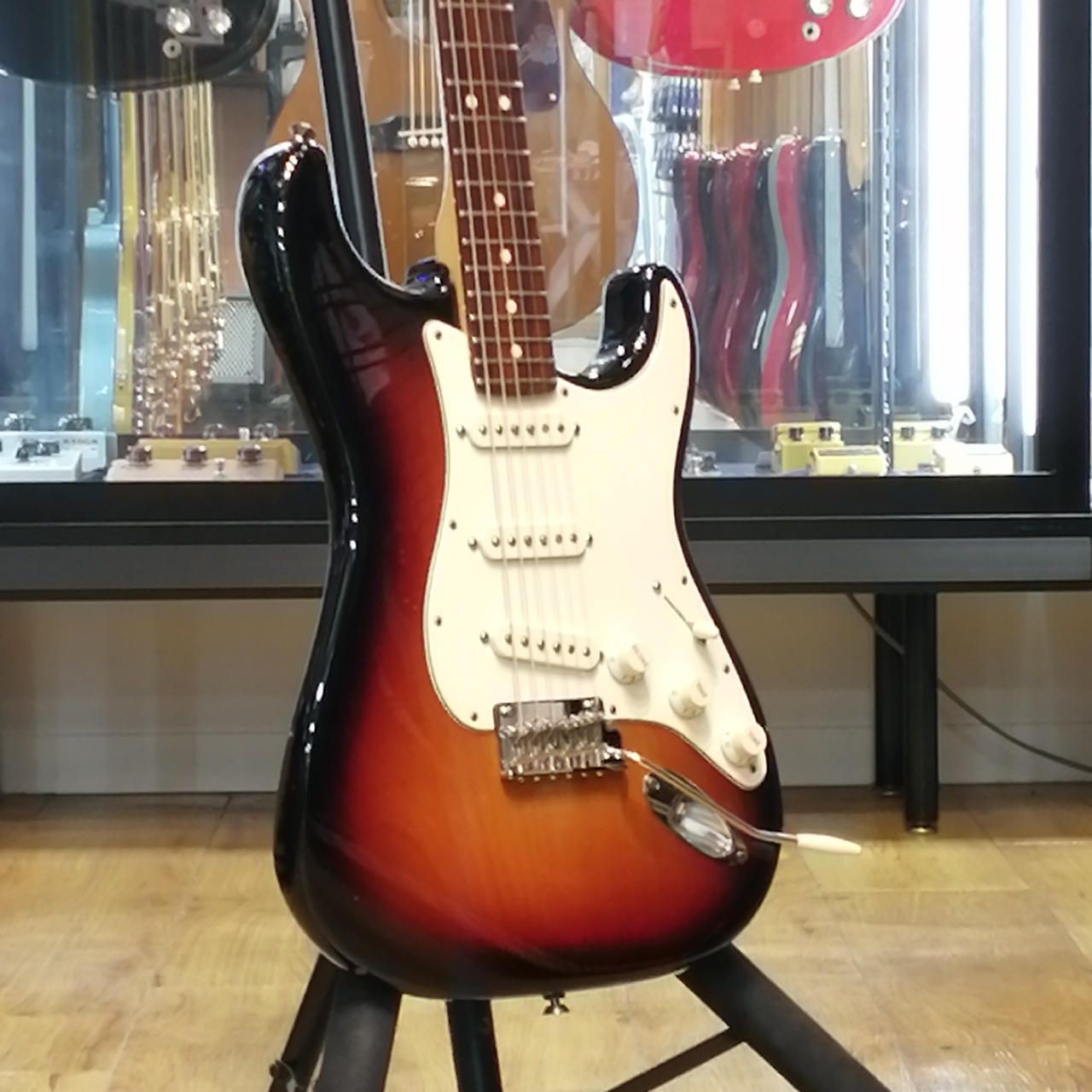 FENDER Electric Guitar American Standard Stratocaster Used