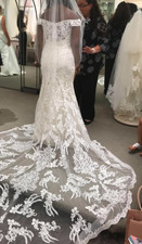 Affordable white wedding dress size 6