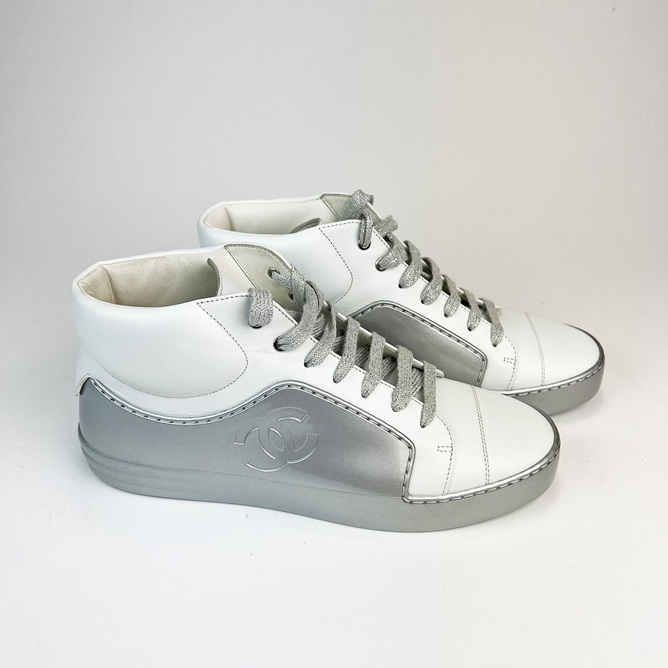 Chanel 2025 High-Top Sneakers White Cowhide 469787