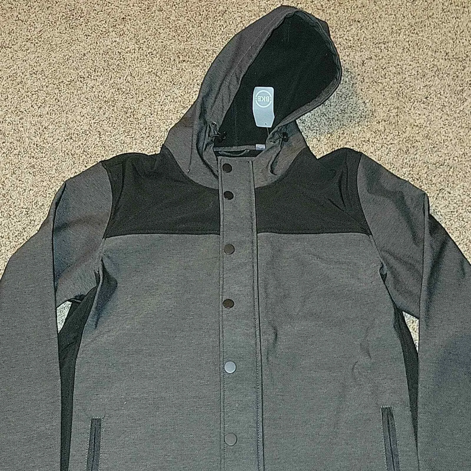 Buckle coat
