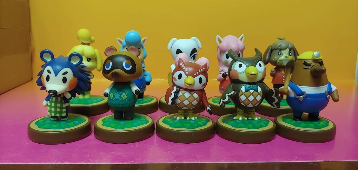 ANimal Crossing Collection Isabelle 10 Nintendo amiibo Figure Wii