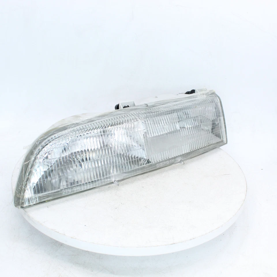 Conjunto de lâmpada de cabeça DEPO LH número de peça 114-00123L para 1993 Ford Thunderbird - Imagem 2 de 4