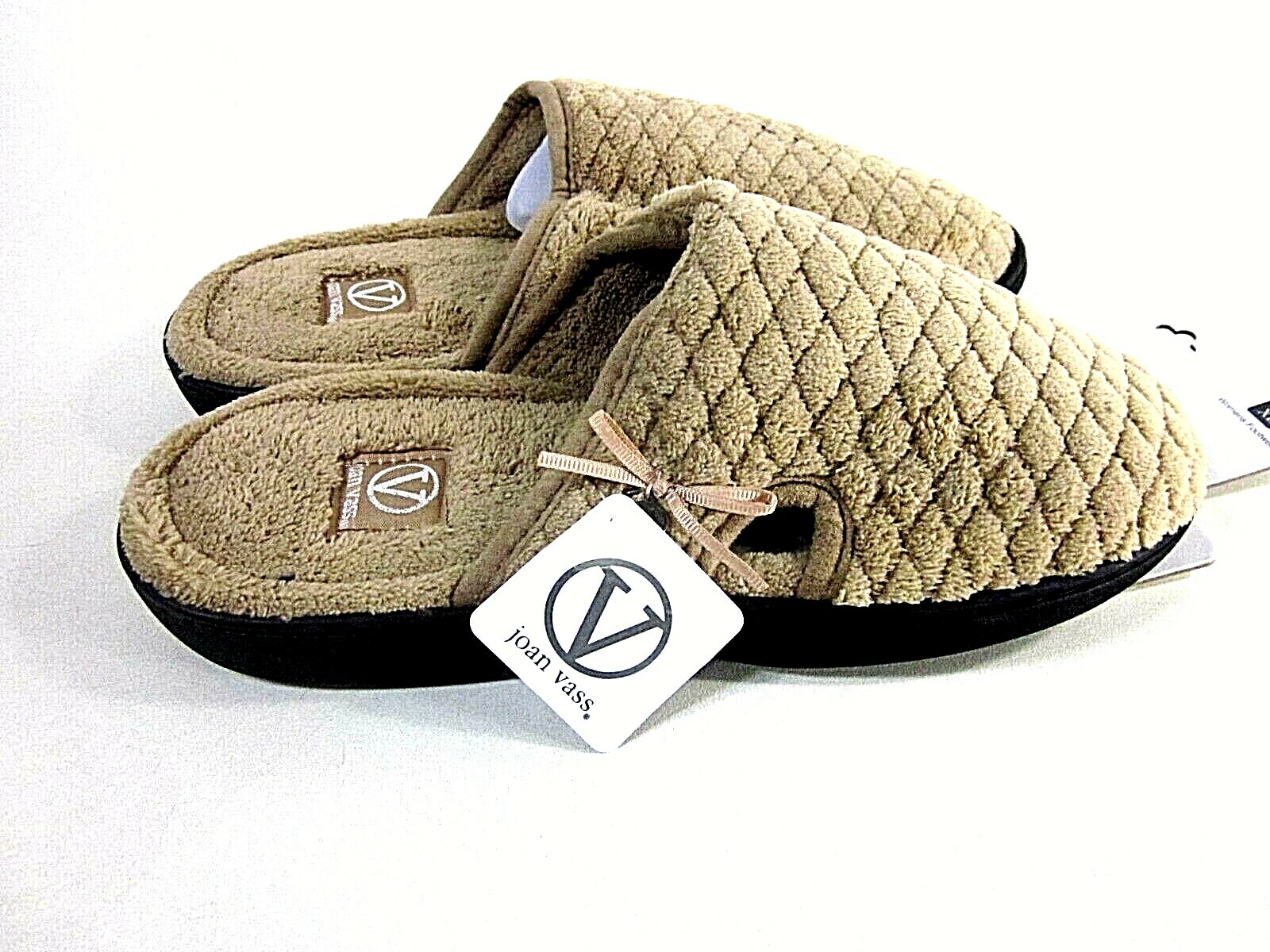 Joan Vass Womens Quilted Slippers, Golden Beige US Size 10.511 Medium