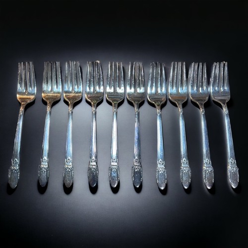 1847 Rogers Brothers IS Silver Plated Salad Forks. Set Of 10 “ First Love “