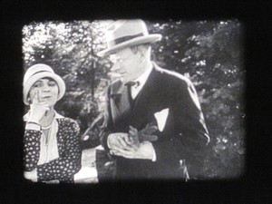 Film 16 mm Burlesque  : Népointu  Amateur Photographe ( Voir la Vidéo )
