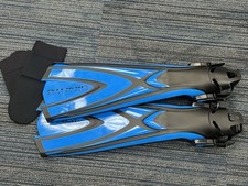 Atomic Aquatics X1 Fins Blue Small W/neoprene Socks