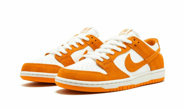 sb zoom dunk low pro sneakers