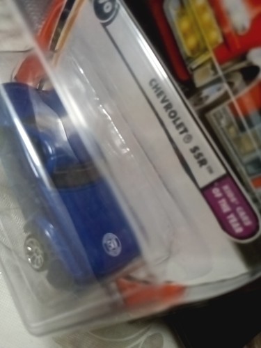 2001 Matchbox Collectibles/ Blue Chevy SSR W/ 50th Year Anniversary Decal..LE - Picture 2 of 6