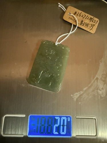 Unique Natural Nephrite Hetian Jade Pendant Hand-Carved Lotus and Bat - Picture 6 of 6