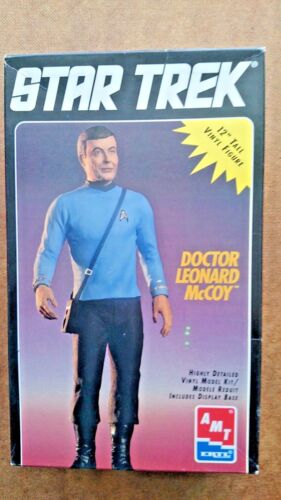 Vintage Star Trek Doctor Leonard McCoy Model Kit - Picture 2 of 9