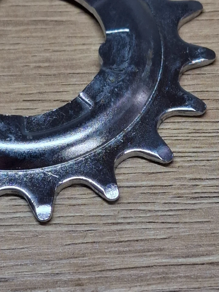 Retro Vintage Bicycle Parts NIB NOS 3-Speed Offset Sprocket Cog 18T 36mm L:79mm - Image 3 of 4