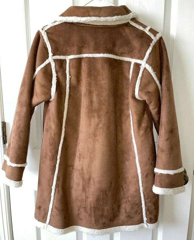 Usado en Excelente Condición Niña COMPAÑÍA NIÑOS Marrón Gamuza Sherpa Abrigo y Sombrero 14 16 Foto 3 de 4