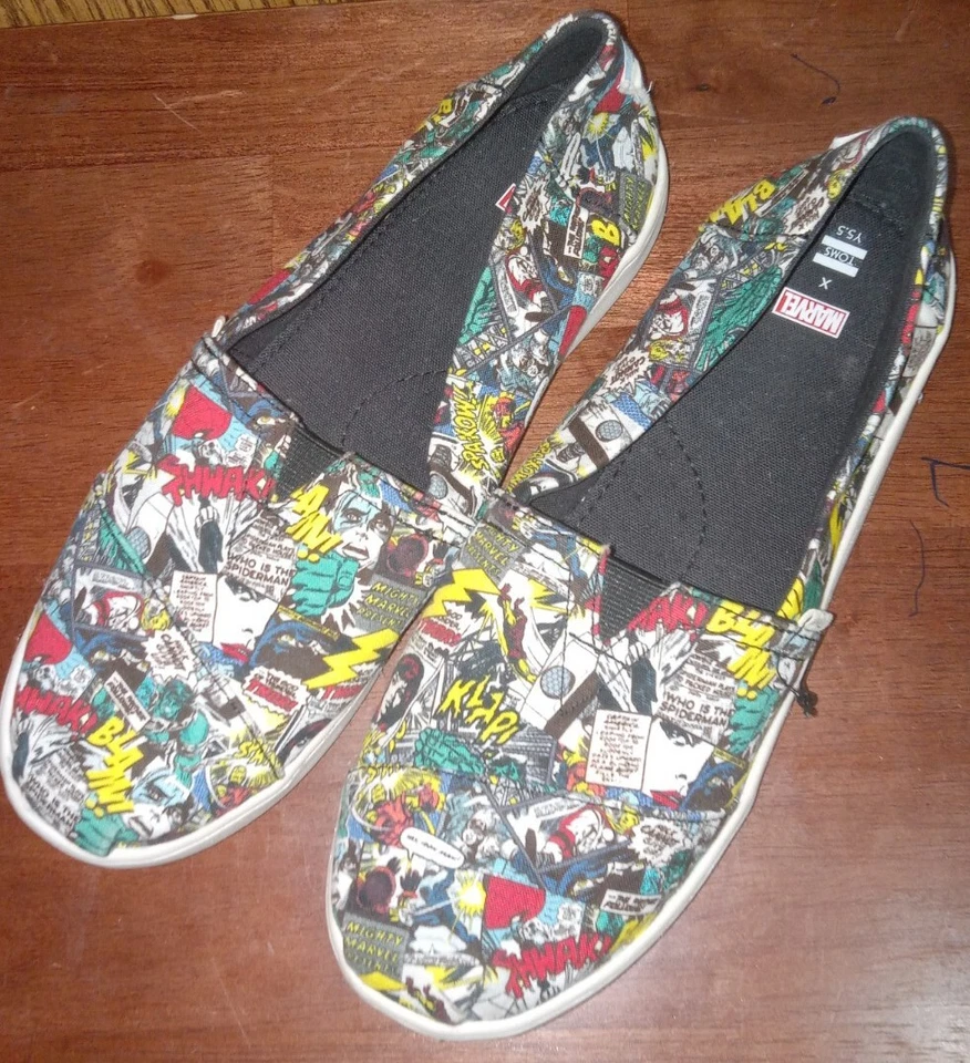 Tom's X Marvel Comics Juvenil Talla 5.5Y Mujer Talla 7 Hulk Thor Vengadores Superhéroes Foto 2 de 4