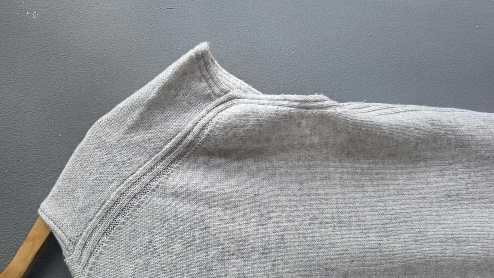 Phase Eight Grey Wool Blend V-Neck Sleeveless Knit Top Vest UK S Smart Casual image 8