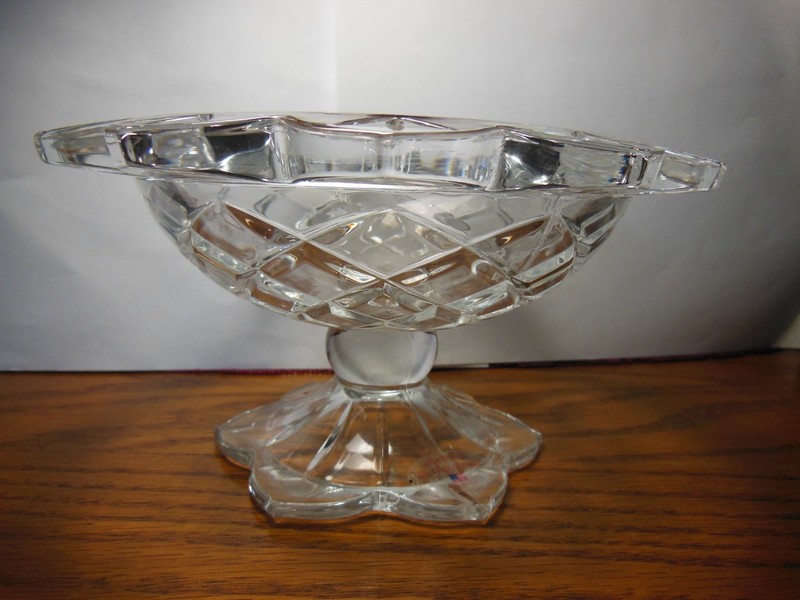 Teleflora Crystal Pedestal Candy Dish /Nut Bowl 7.5"x4" Collectible Made In USA 