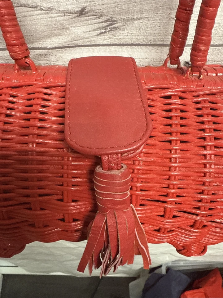 Bolso de mimbre Clarissa rojo Foto 2 de 4