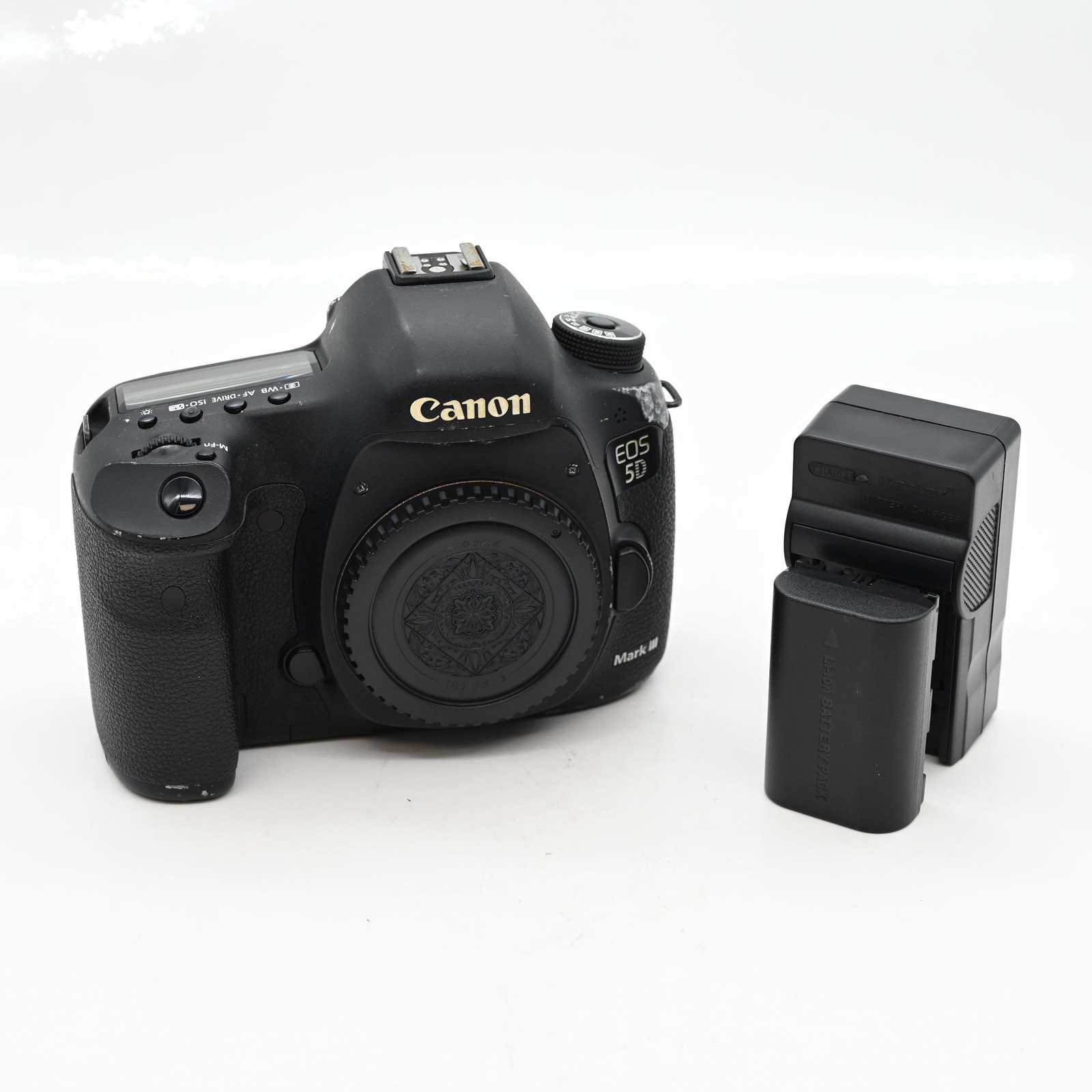 Canon EOS 5D Mark III 22.3MP Digital SLR Camera Body #006