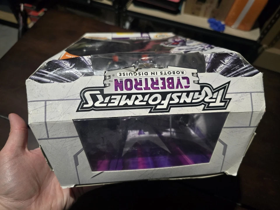 Transformers Cybertron R.I.D Galvatron Triple Changer,2005 Sealed New - Image 4 of 4