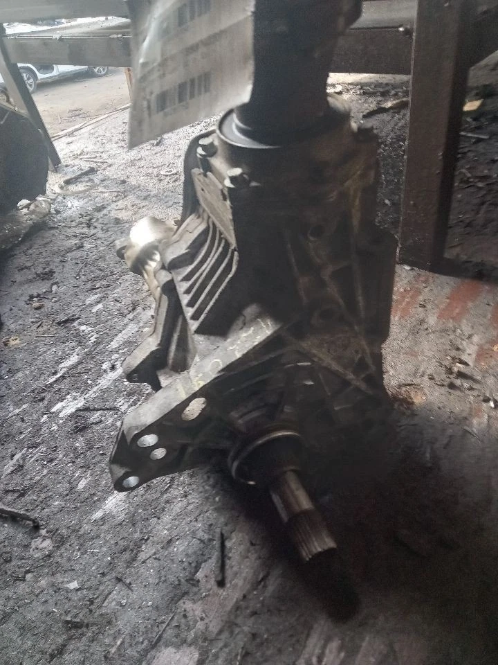 Раздаточная коробка 3,6 л подходит для 08–17 EQUINOX 387750 - Изображение 2 из 4