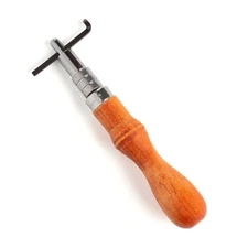 Tandy Leather Craftool Saddlemakers Groover Nip 8069-00