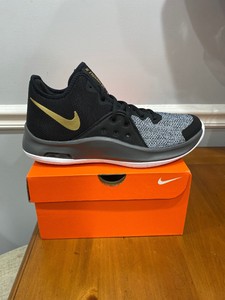 nike air versatile 3 grey