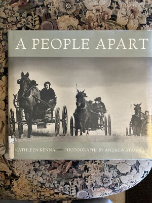 A People Apart by Kathleen Kenna (1995, Hardcover)  About Mennonites