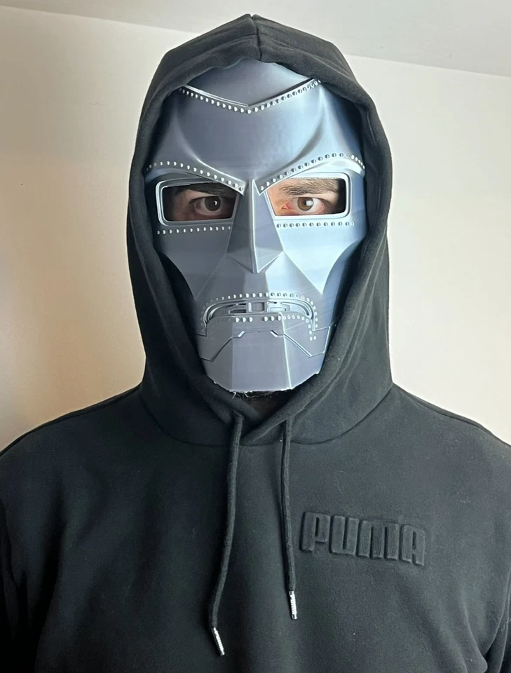 Dr. Doom Mask – High-Quality 3D Printed Cosplay Helmet - Image 2 of 4