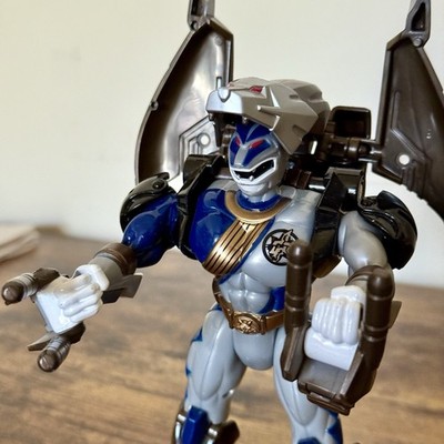 Power Rangers Wild Force Deluxe Lunar Wolf Zord Morphin Action Figure