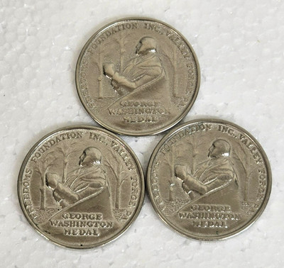 3, 1952 Freedoms Foundation Valley Forge Washington Prayer Medal BSA 1 1/4''