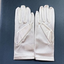 New Girl's White Satin Gloves SZ 8-12 New Old Stock Hong Kong