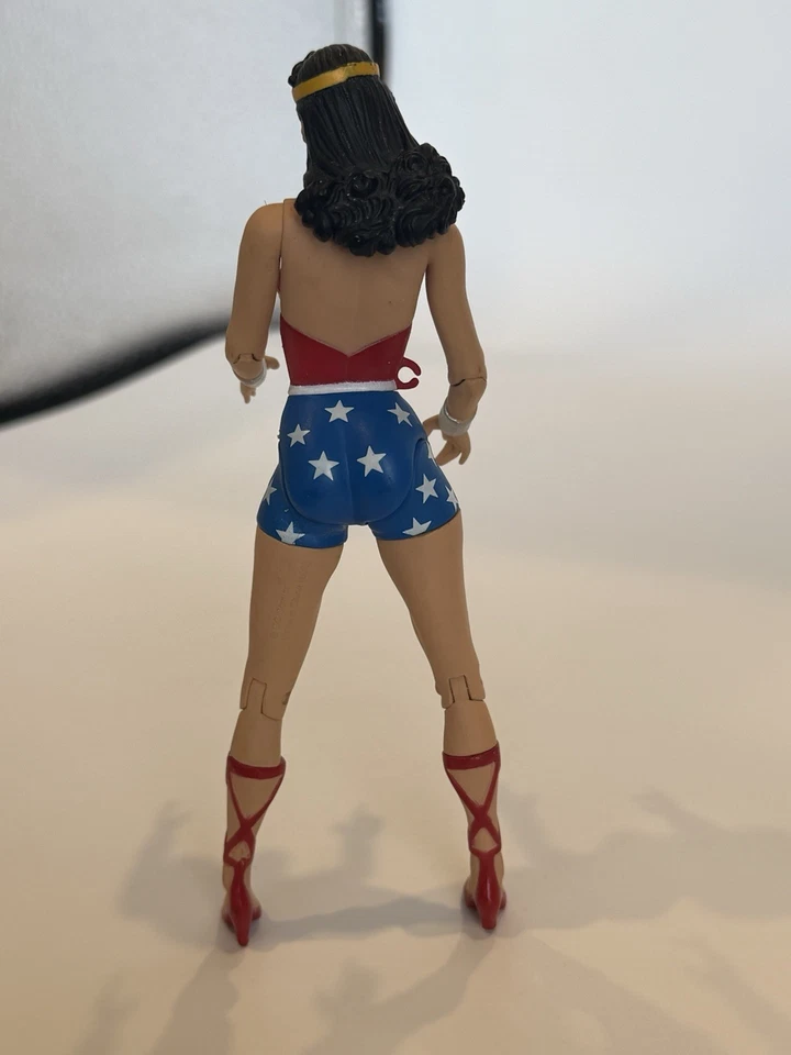 DC Direct DC Comics Re Activated Wonder Woman 6" Action Figure Loose Free Ship - Image 4 of 4