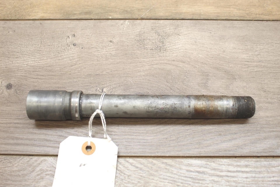 PARAFUSO PIVÔ EIXO ARO RODA DIANTEIRA 2011 BMW S1000RR - Imagem 3 de 4