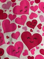 SCRUB TOP SIZES: S, M VALENTINE HEART LOVE SMILES NWT NURSE MEDICAL DENTAL CNA
