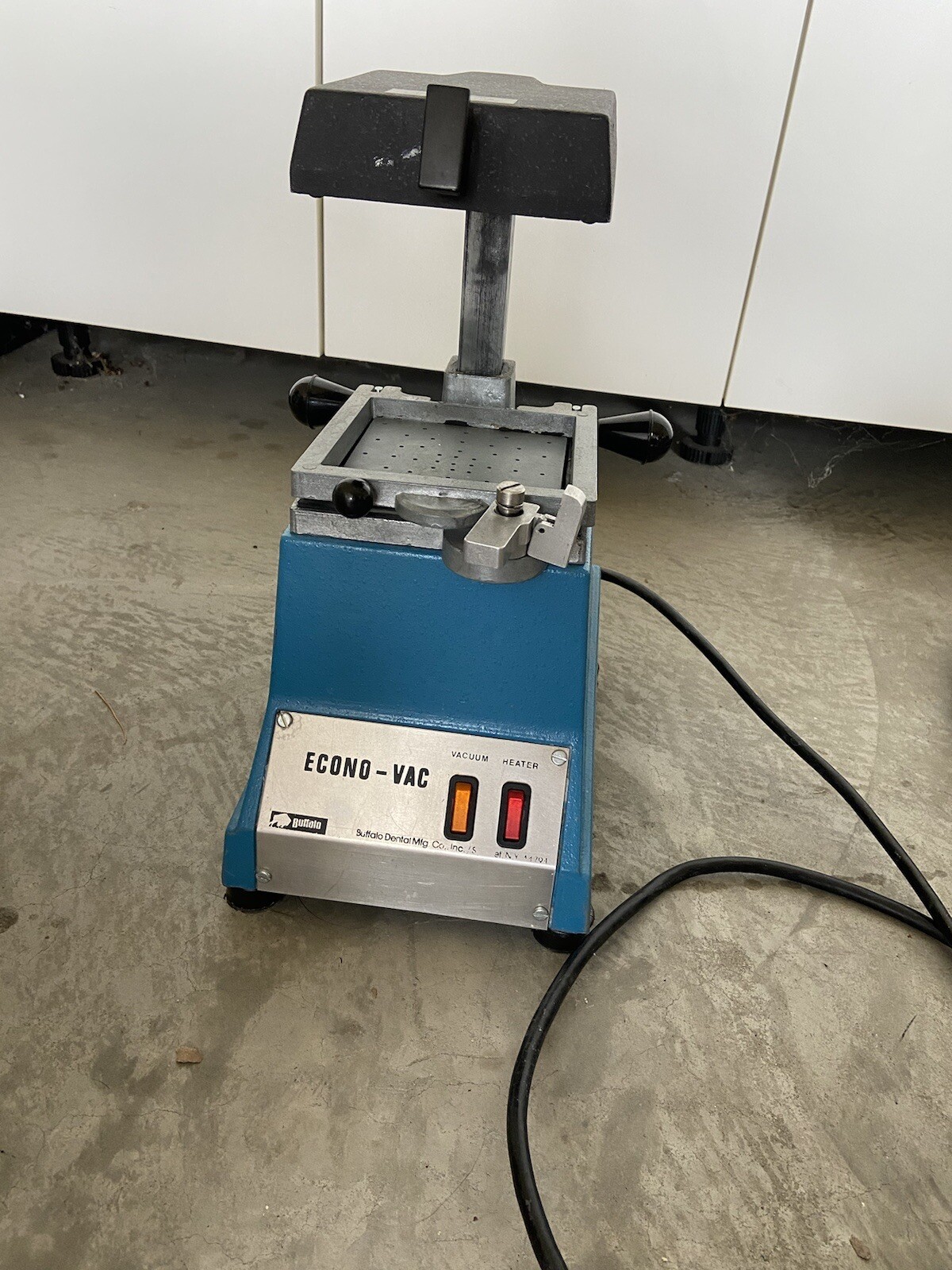 Buffalo Econo Vac Vacuum Forming Machine eBay