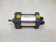 Numatics P1AM-02A1D-CAA2 Pneumatic Cylinder 2-1/2 P1AM02A1DCAA2 (TSC)