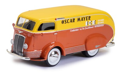 Esval 1938 International D-300 Oscar Mayer Brooks Stevens 1:43 EMUS43080A