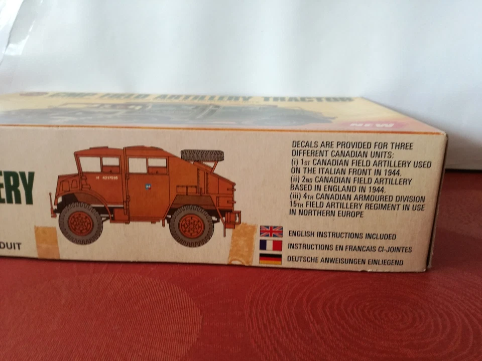 AIRFIX 08368 CMP FIELD ARTILLERY TRACTOR (trattore britannico WWII) KIT 1/35 - Immagine 2 di 4