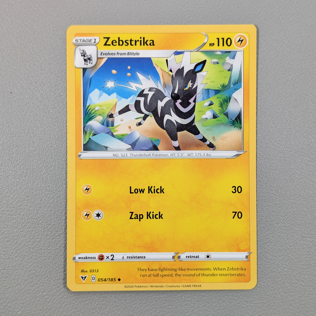 Pokemon TCG Card - Zebstrika 54/185 Uncommon | Vivid Voltage (2020