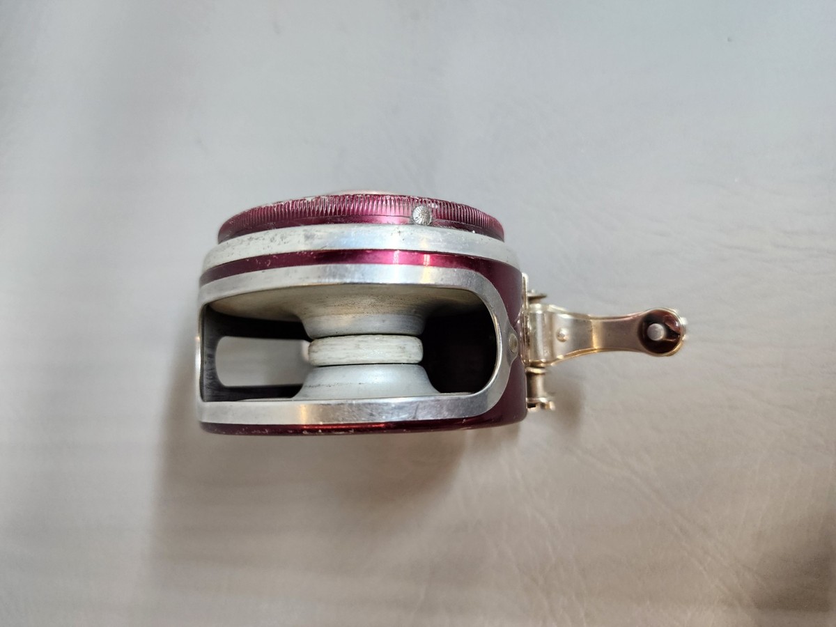 ANCIEN COUDE SUD OREN-O-MATIC n° Moulinet de pêche à la