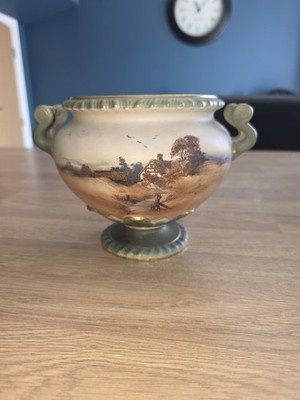 Royal Worcester handbemalte Porzellan Vase mit ländlicher Landhausszene