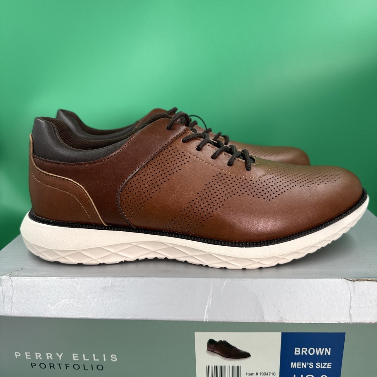 Perry Ellis Portfolio- Hiking Shoes- Brown-Size 6M Boots Perry Ellis Used Hiking Boots Men main image 3
