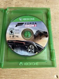 Microsoft Xbox One 1540 500GB Console Bundle 10 Games Controller