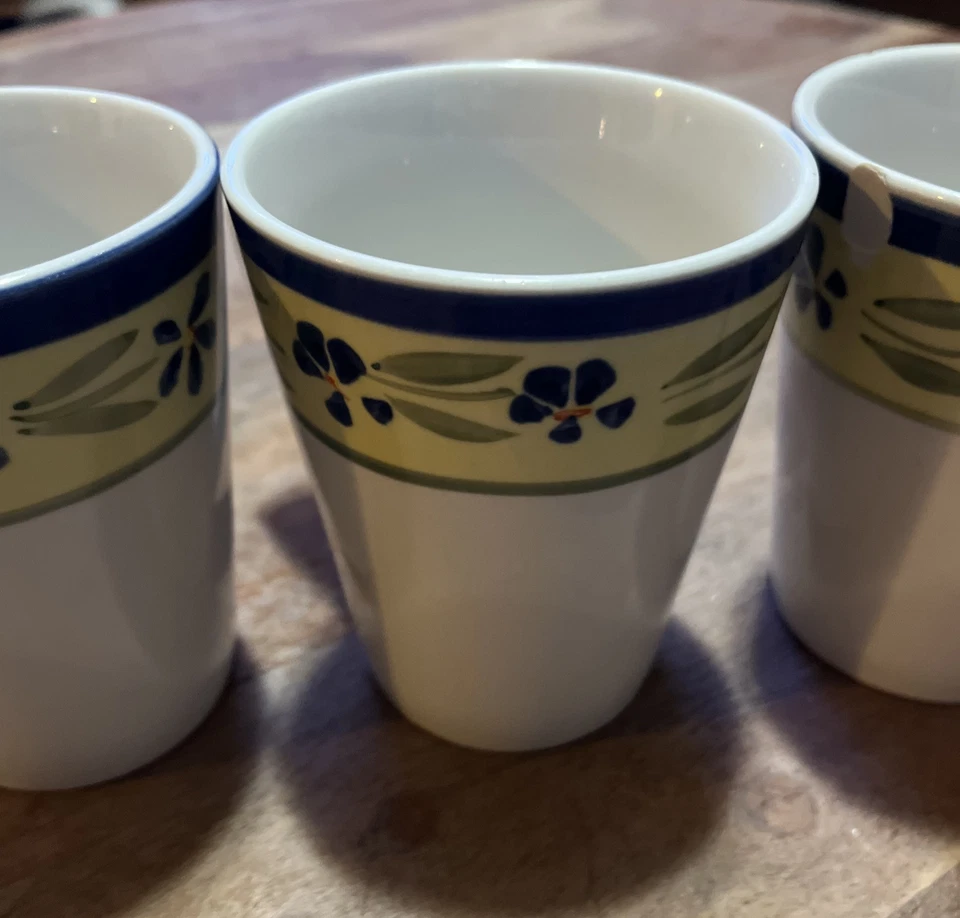 Set of 3 Ceramic Coffee Cups, Sarah Pattern White with Blue and Green Flowers - Image 3 of 4