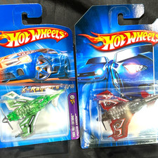 Hot Wheels Poison Arrow Airplane Lot 2005 First Edition X-Raycers & 2007 Mainlin