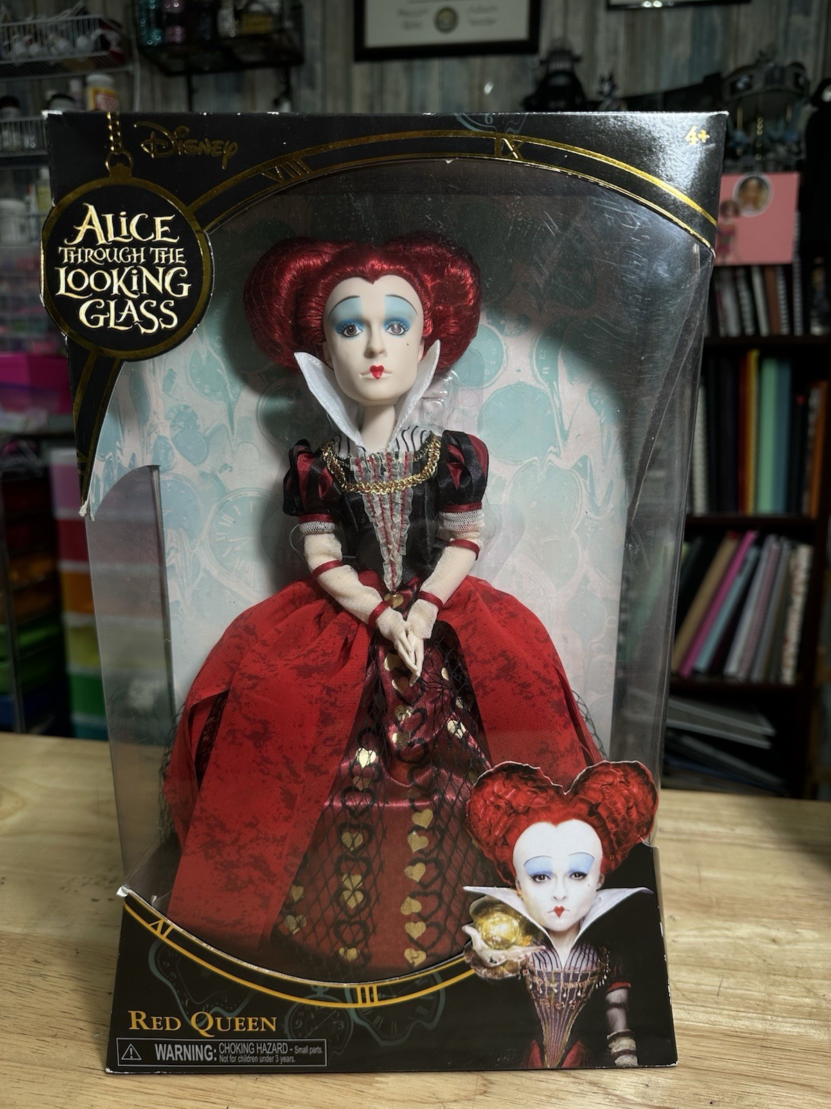 Red Queen Doll Alice Through the Looking Glass Disney 2016 N