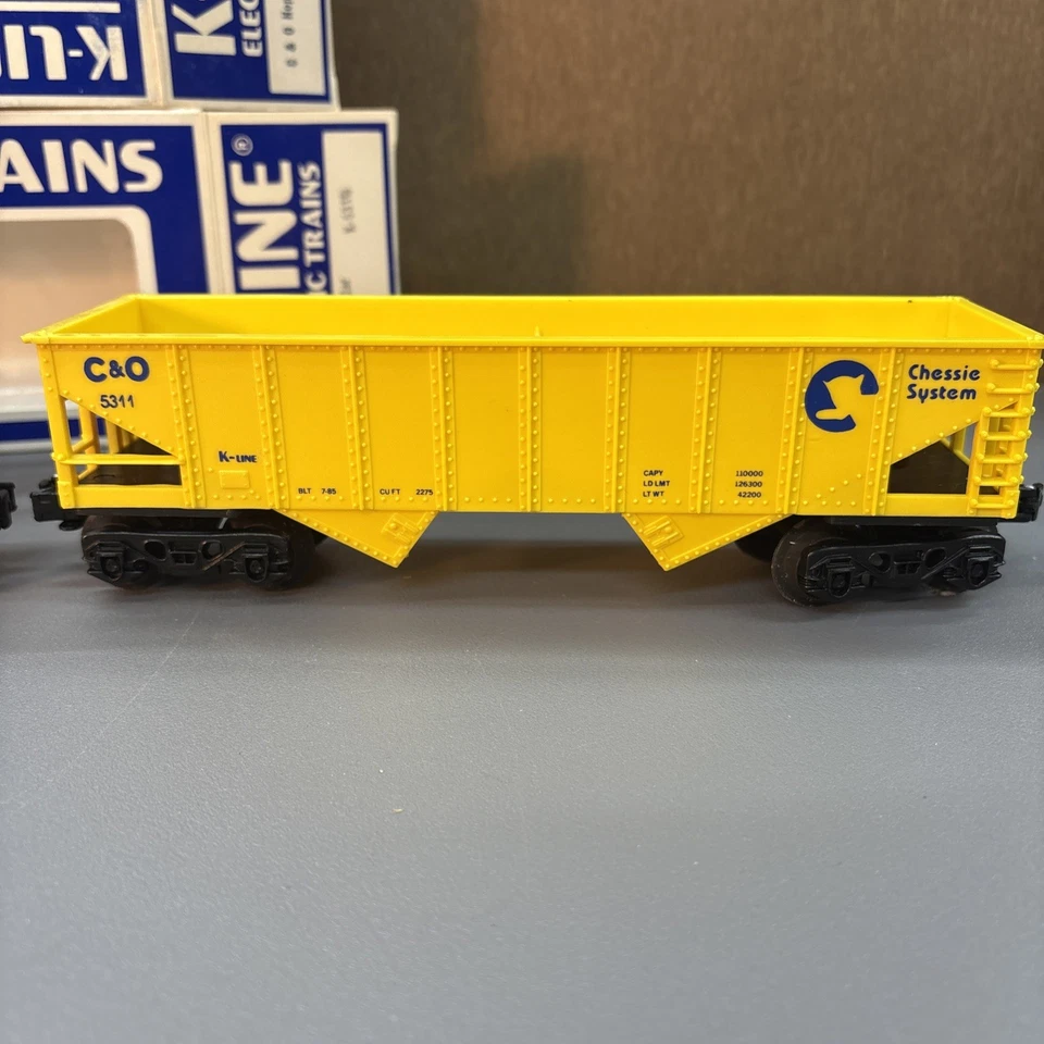 K-Line K-5311, K-5310 O/027 Gondola/Hopper,  in Original Boxes, N&W, C&O - Image 3 of 4